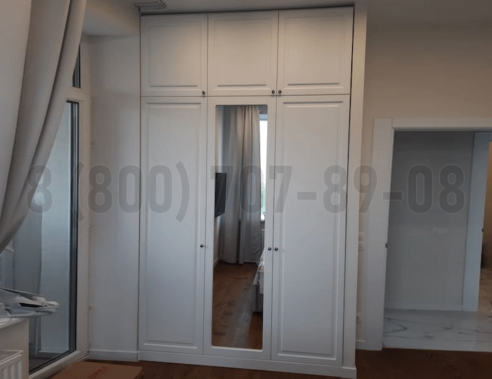 Классический шкаф в Бронницах